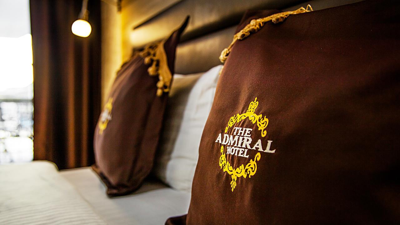 The Admiral Hotel Batumi Pokoj fotografie
